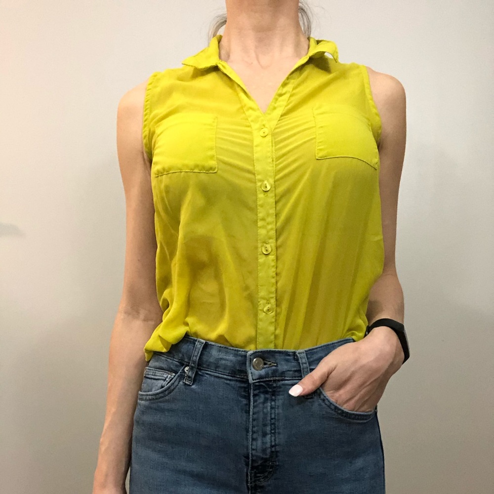 Lime colored sleeveless button down.